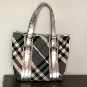 💕Burberry Tote Handbag💕